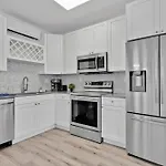 Wonderful 6Ppl Apt 5 Min Walking Design District 2
