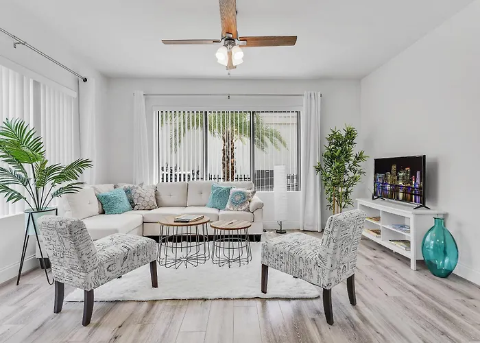 Wonderful 6Ppl Apt 5 Min Walking Design District 2