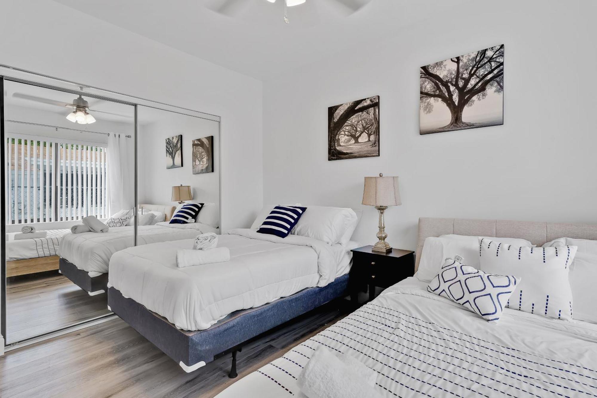 Wonderful 6ppl 5 Min Walking Design District 2 Apartment Miami